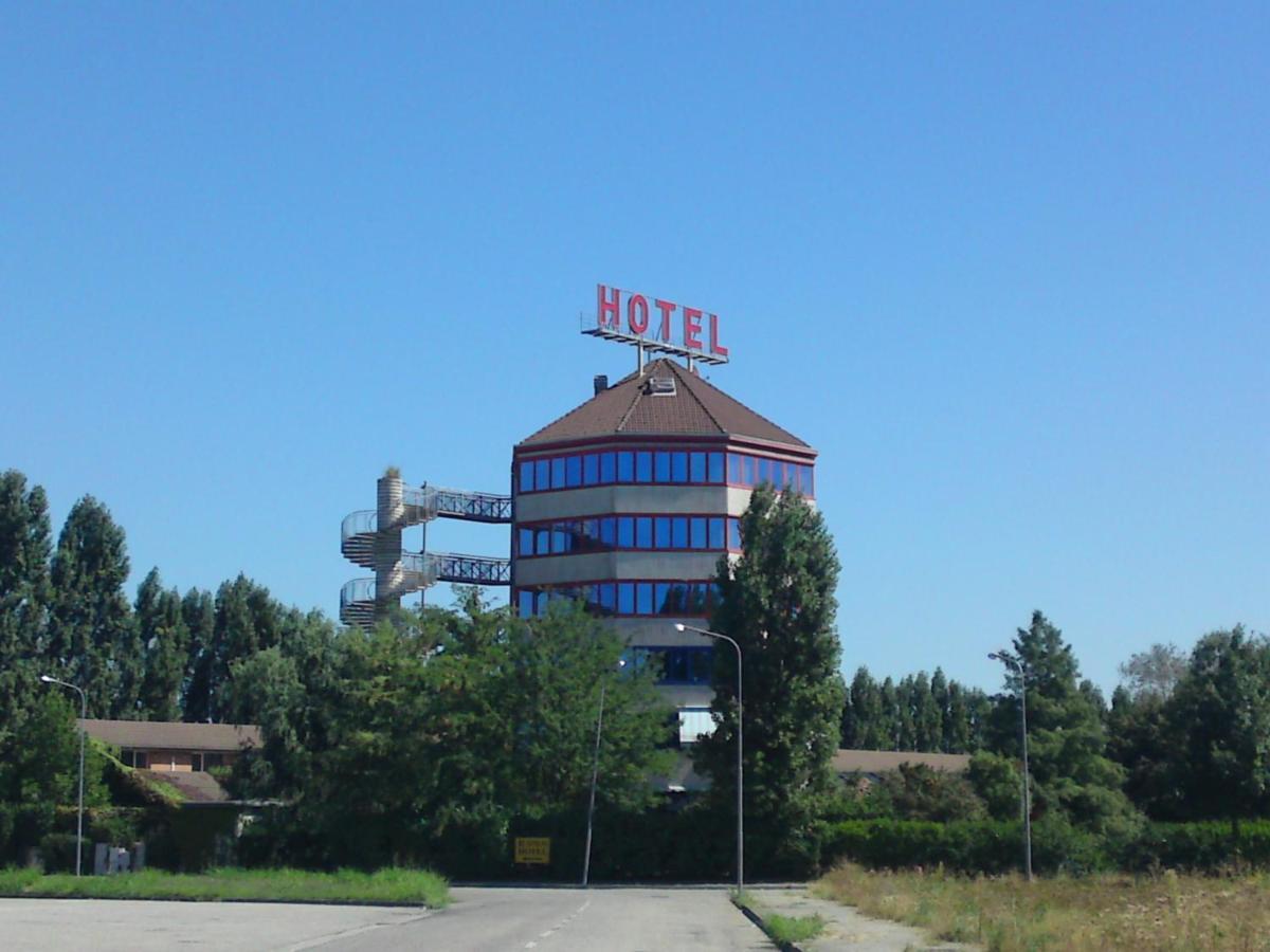 Business Hotel Casale Monferrato Eksteriør billede